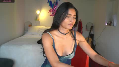 Snapshot of daniisla chatting on 02-13-25, 09:49 danalle .. online show from 02-13-25, 09:49