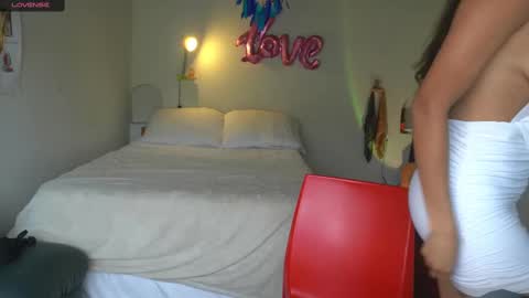 Snapshot of daniisla chatting on 03-08-25, 06:58 danalle .. online show from 03-08-25, 06:58