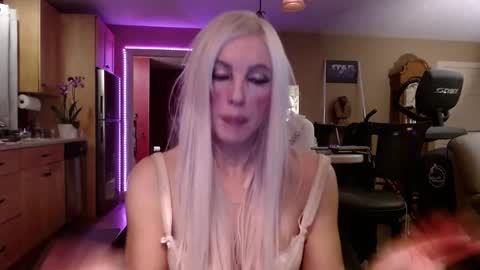 DanikaWhite69 online show from 03-03-25, 05:42