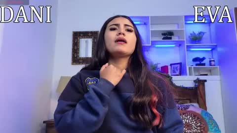 Snapshot of danilu_eva21 chatting on 02-01-26, 07:12 Danilu and Eva online show from 02-01-26, 07:12