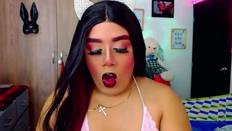 Snapshot of danipein chatting on 11-27-25, 11:45 danipein online show from 11-27-25, 11:45