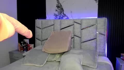 Dani Phonenix online show from 02-02-25, 09:51