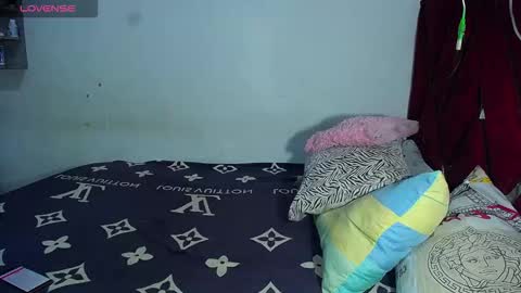 Snapshot of danisabrownn chatting on 10-12-25, 02:38 danisabrownn online show from 10-12-25, 02:38