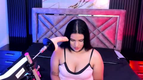 Snapshot of daniwhatson chatting on 09-28-25, 03:56 Dani whatson online show from 09-28-25, 03:56