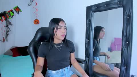 danka_smith online show from 10-10-25, 05:39