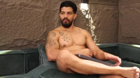 Dann saenz online show from 03-01-25, 02:23