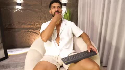 Dann saenz online show from 04-25-26, 01:03