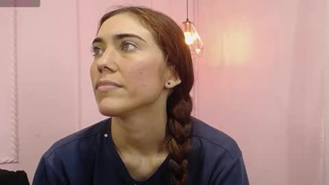 Snapshot of danna7cute chatting on 09-12-25, 09:04 danna7cute online show from 09-12-25, 09:04