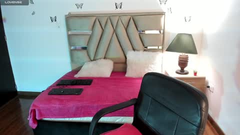 Danna martinezz online show from 12-07-24, 02:02