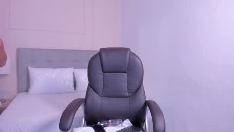 Snapshot of danna_palmeth chatting on 09-19-25, 07:47 danna_palmeth online show from 09-19-25, 07:47