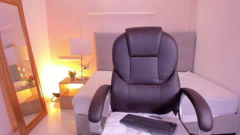 Snapshot of danna_palmeth chatting on 10-15-25, 11:49 danna_palmeth online show from 10-15-25, 11:49