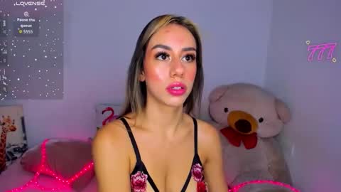 Danna Rhodes online show from 05-08-26, 06:41