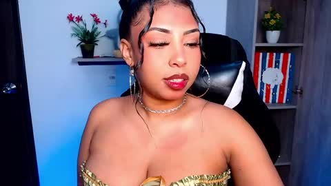 Snapshot of danna_schmidt23 chatting on 05-30-26, 12:35 Danna online show from 05-30-26, 12:35