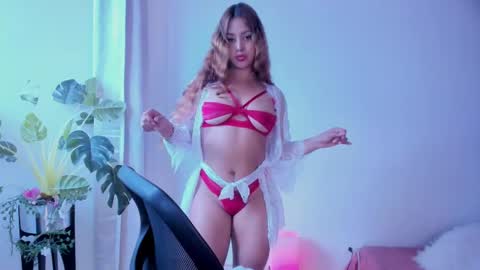 Paulina online show from 02-23-25, 10:20