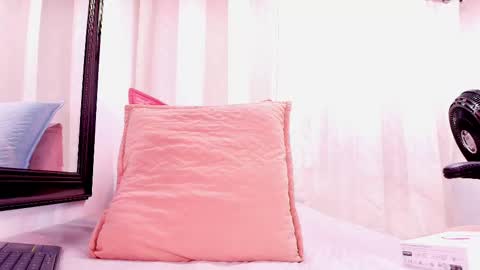 Snapshot of dannaberlin chatting on 02-12-25, 07:24 Danna Berlin  online show from 02-12-25, 07:24
