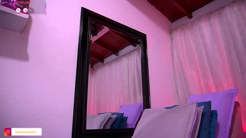Snapshot of dannaberlin chatting on 10-03-25, 07:44 Danna Berlin  online show from 10-03-25, 07:44
