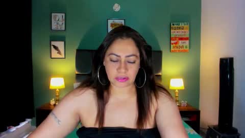 Hilary online show from 02-08-26, 07:06