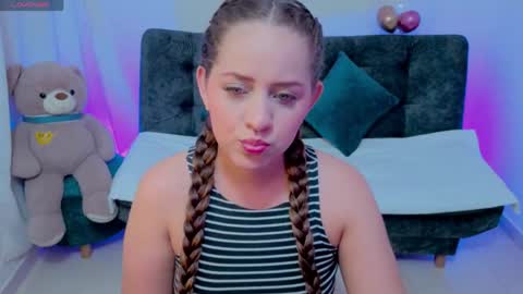 Danna online show from 04-21-26, 11:16