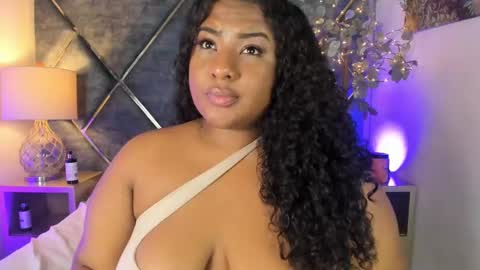 Snapshot of dannafalco25 chatting on 02-01-25, 09:40 Valery Danna online show from 02-01-25, 09:40