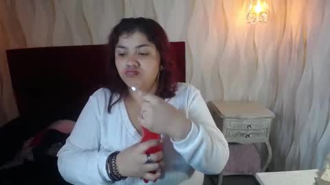 Snapshot of dannagarza chatting on 12-01-25, 04:28 Danna Garza online show from 12-01-25, 04:28