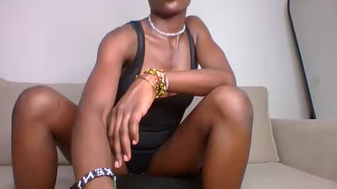 Snapshot of dannamikayla chatting on 11-30-25, 08:13 dannamikayla online show from 11-30-25, 08:13