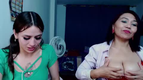 dannamomcerrat online show from 02-14-25, 05:09