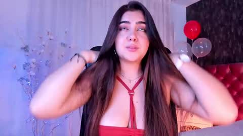 Danna online show from 02-15-25, 06:12