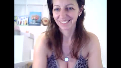 Snapshot of dannica1 chatting on 02-07-26, 09:18 dannica1 online show from 02-07-26, 09:18