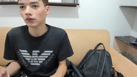 Snapshot of danniels_sweet chatting on 01-04-25, 12:27 danniels_sweet online show from 01-04-25, 12:27