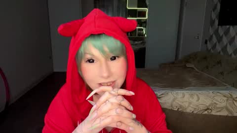 Snapshot of danniesaysongkham chatting on 03-05-26, 06:59 Luna Airi online show from 03-05-26, 06:59