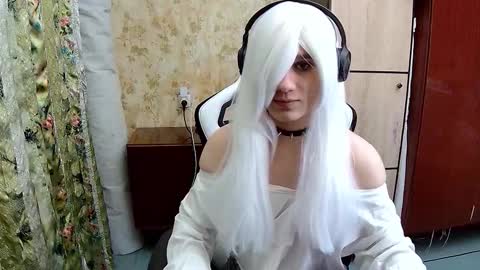 HilmarZ online show from 10-18-25, 06:52