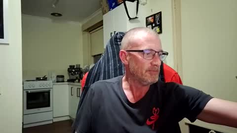 Snapshot of dannozdirekt chatting on 11-23-25, 02:06 dannozdirekt online show from 11-23-25, 02:06