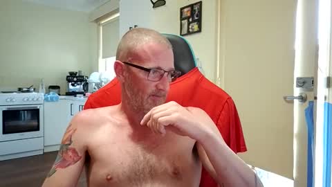 Snapshot of dannozdirekt chatting on 11-28-25, 08:55 dannozdirekt online show from 11-28-25, 08:55