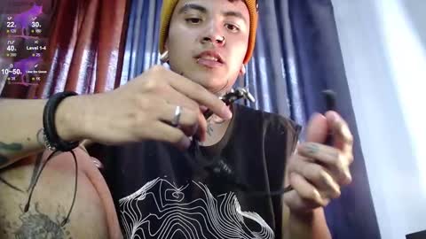 Snapshot of dannteftm chatting on 09-08-25, 04:28 DANNTE online show from 09-08-25, 04:28