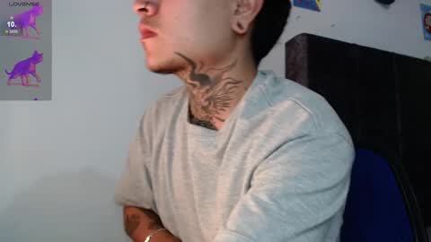 Snapshot of dannteftm chatting on 10-05-25, 12:42 DANNTE online show from 10-05-25, 12:42