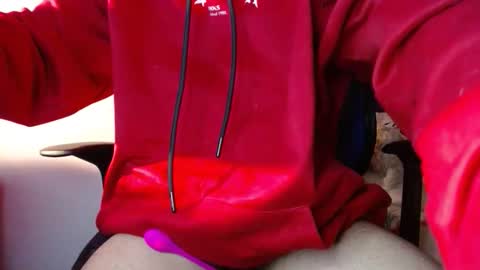 Snapshot of dannteftm chatting on 12-01-25, 04:34 DANNTE online show from 12-01-25, 04:34