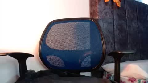 Snapshot of dannteftm chatting on 12-02-25, 04:13 DANNTE online show from 12-02-25, 04:13