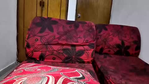 Snapshot of dannthor chatting on 03-08-25, 10:54 Dann PVT on online show from 03-08-25, 10:54