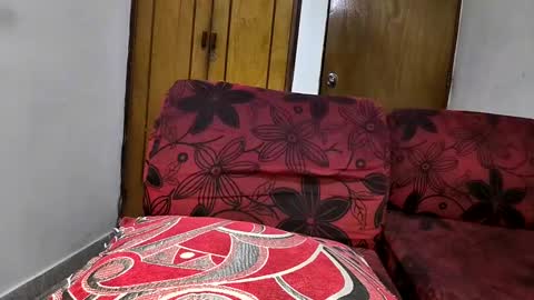 Snapshot of dannthor chatting on 03-12-25, 10:48 Dann PVT on online show from 03-12-25, 10:48