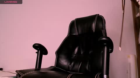 Danny online show from 09-25-25, 03:54