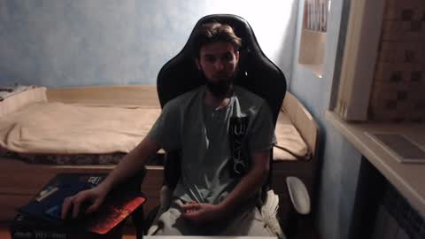 Danny online show from 12-12-24, 04:37