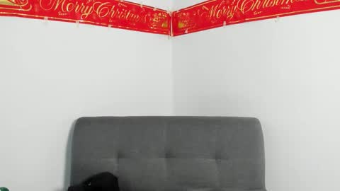 Snapshot of danny_and_lara chatting on 12-05-25, 02:03 danny_and_lara online show from 12-05-25, 02:03