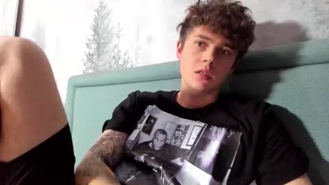 Snapshot of danny_love01 chatting on 12-07-24, 07:10 danny online show from 12-07-24, 07:10