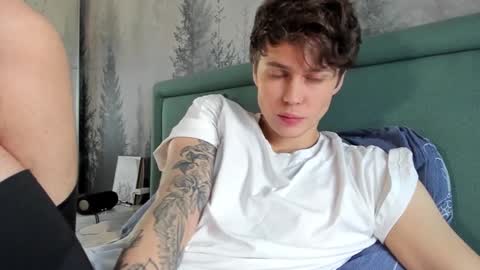 Snapshot of danny_love01 chatting on 02-05-25, 10:30 danny online show from 02-05-25, 10:30