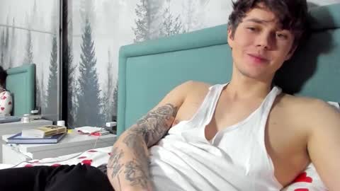 Snapshot of danny_love01 chatting on 02-15-25, 04:23 danny online show from 02-15-25, 04:23