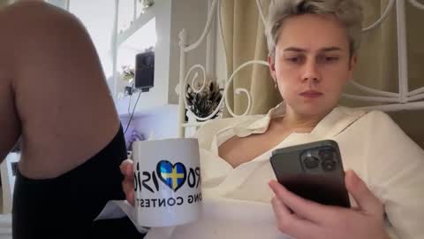 Snapshot of danny_love01 chatting on 11-15-25, 03:52 danny online show from 11-15-25, 03:52