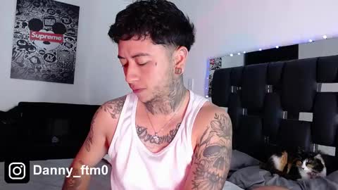 Danny  online show from 03-08-25, 01:17