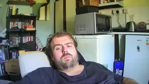 Danny online show from 09-15-25, 01:33