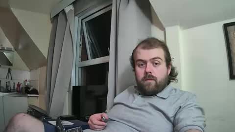 Danny online show from 10-13-25, 07:36