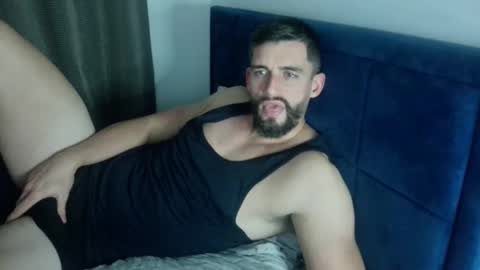 Naughtystr8D online show from 12-18-24, 04:28